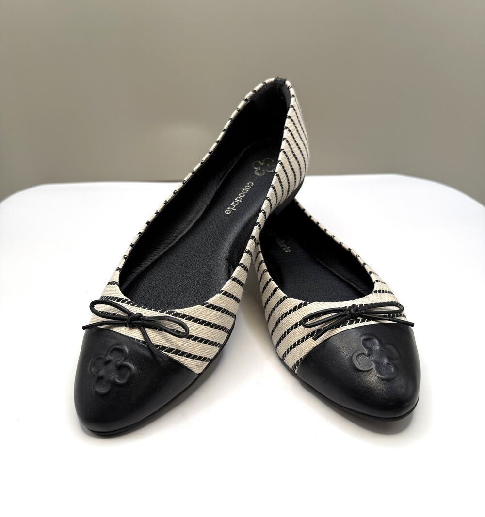 Capodarte Brazil stripe ballet flats Sz 36 contrasting black cap-toe bow detail